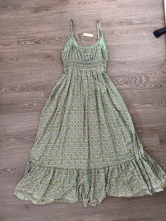 Max Studio Dresses & Skirts - MAX STUDIO | Green Printed Smocked Maxi Dress | Size M